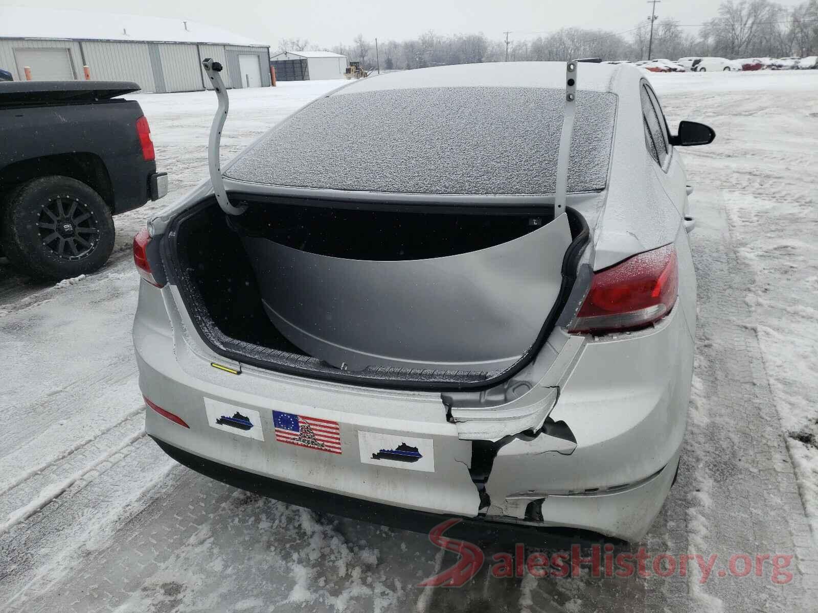 5NPD74LF5JH253596 2018 HYUNDAI ELANTRA