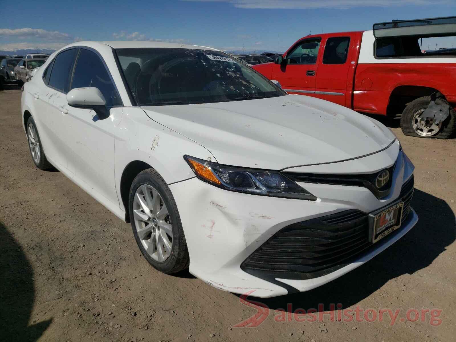 4T1B11HKXJU122775 2018 TOYOTA CAMRY