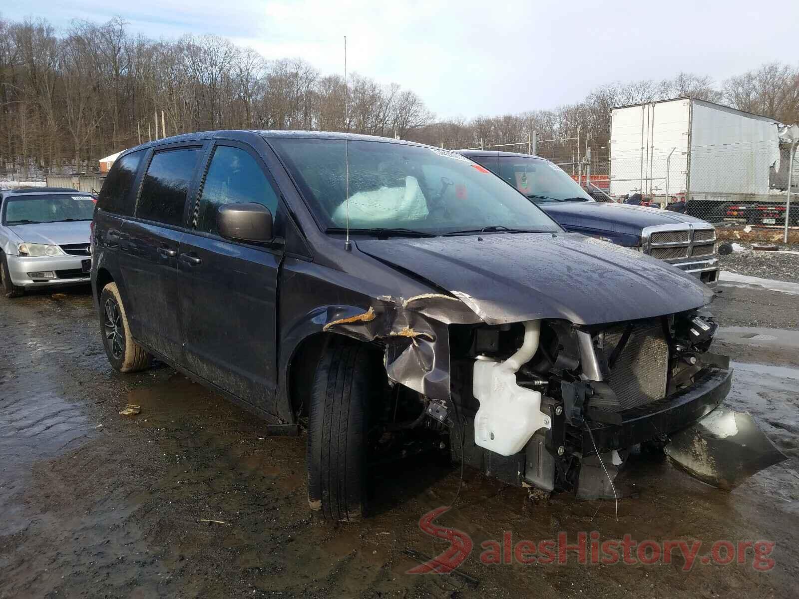 2C4RDGBG3JR221615 2018 DODGE GRAND CARA