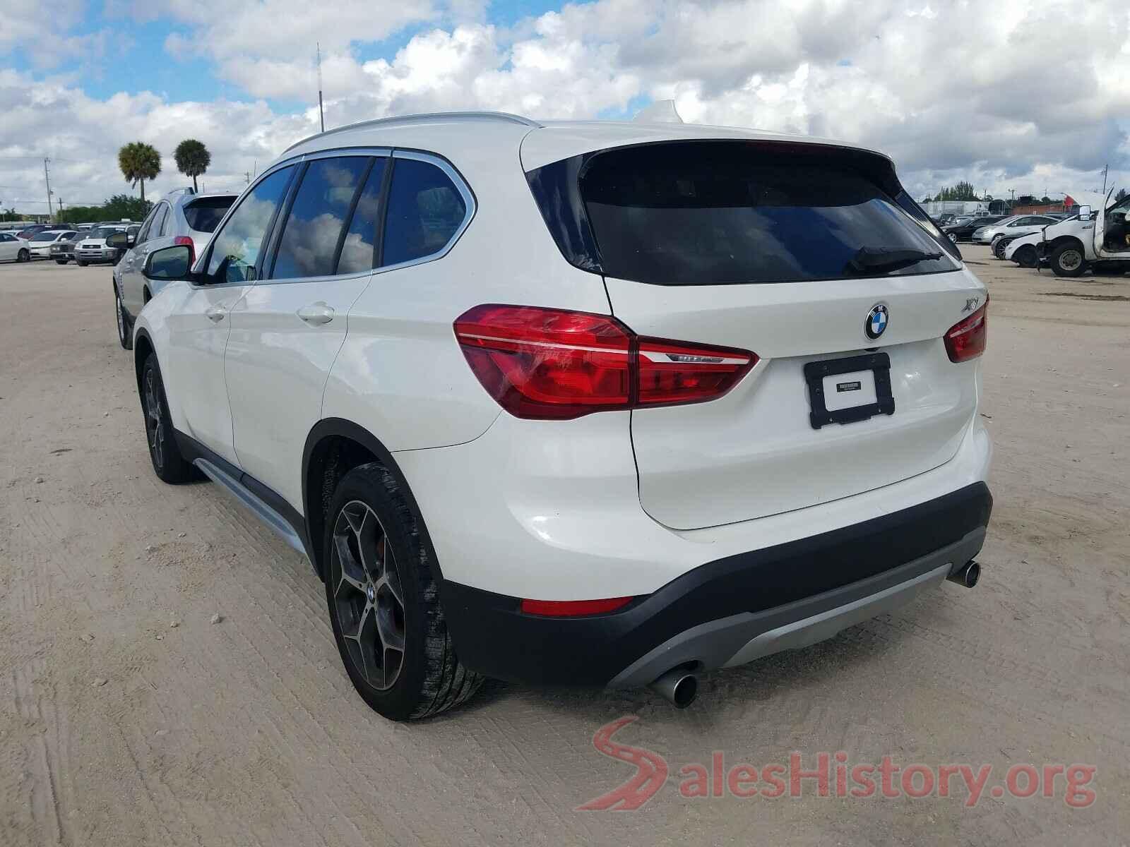 WBXHU7C30J5H44990 2018 BMW X1