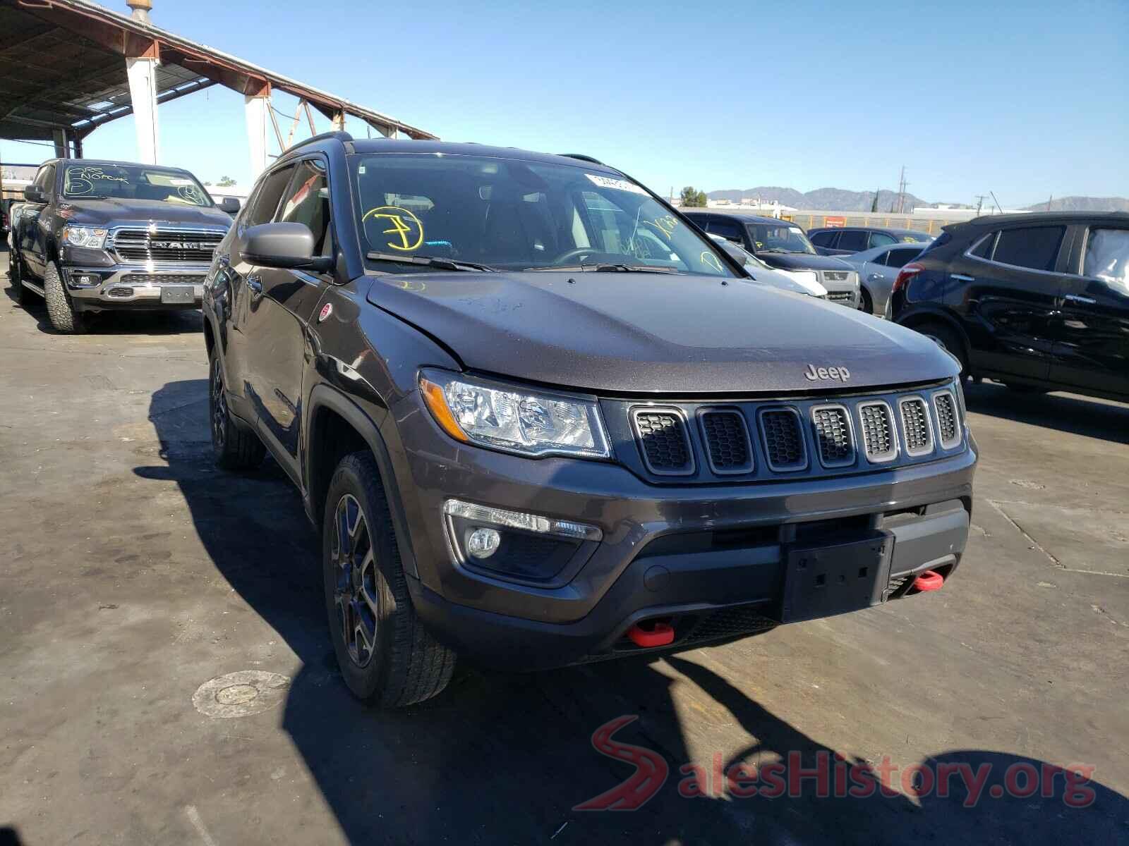 3C4NJDDB4KT733020 2019 JEEP COMPASS