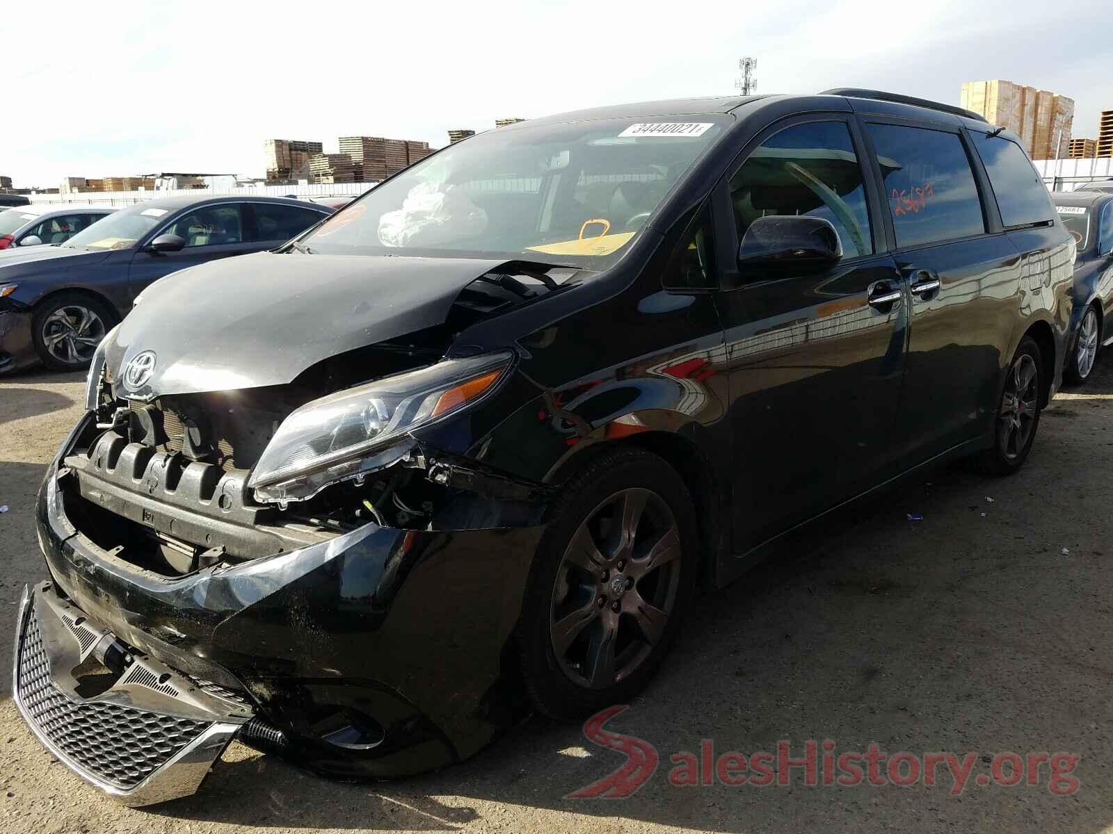 5TDXZ3DC8HS778629 2017 TOYOTA SIENNA