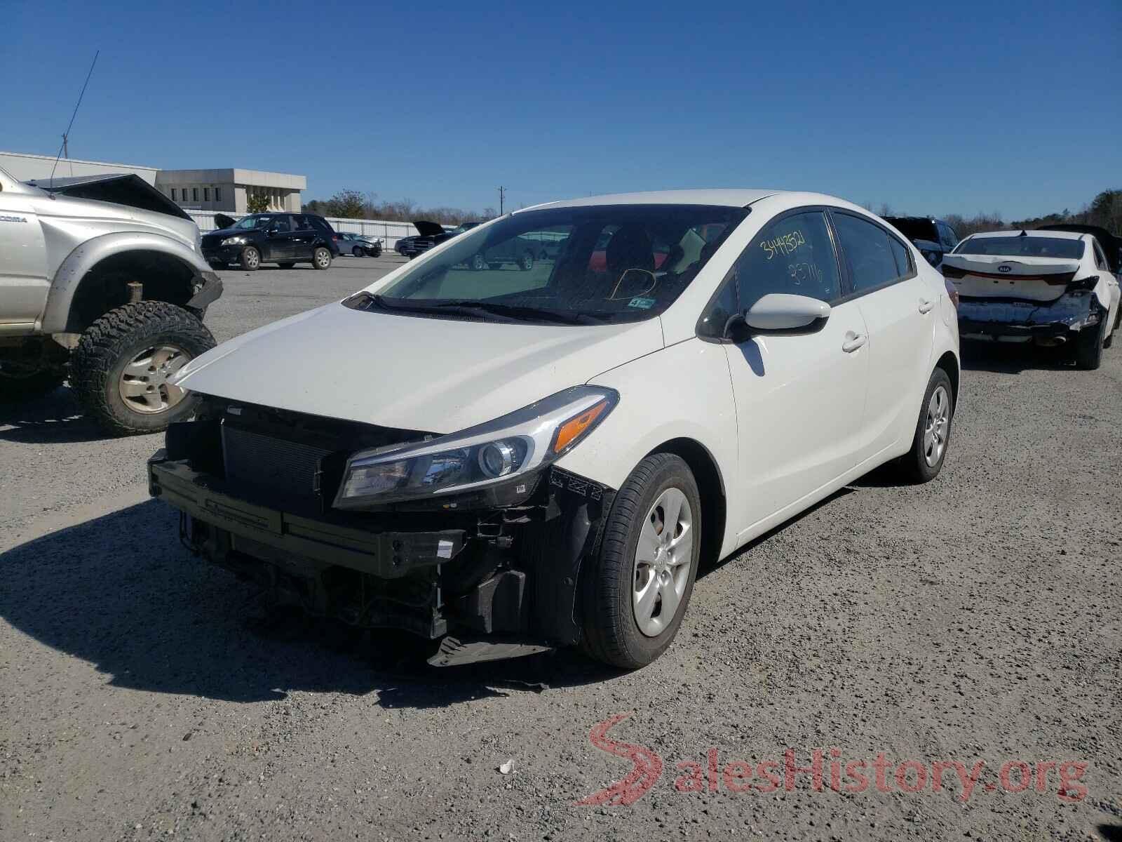 3KPFK4A77HE031109 2017 KIA FORTE