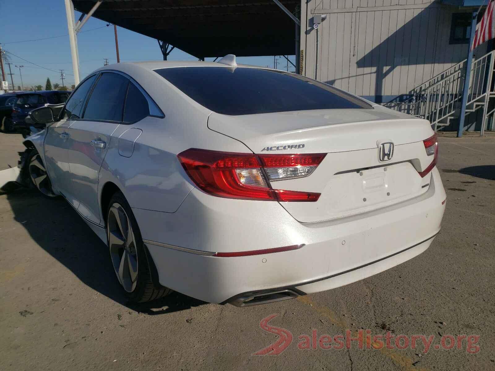 1HGCV1F98JA048370 2018 HONDA ACCORD