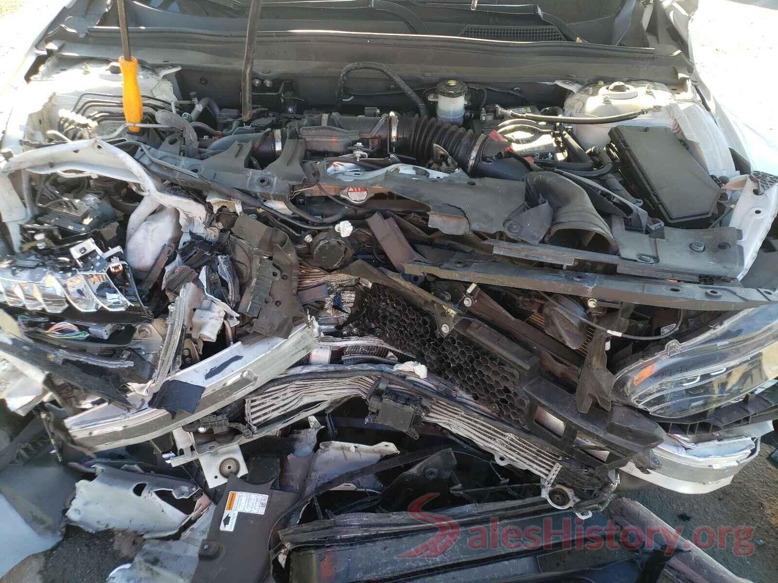 1HGCV1F98JA048370 2018 HONDA ACCORD