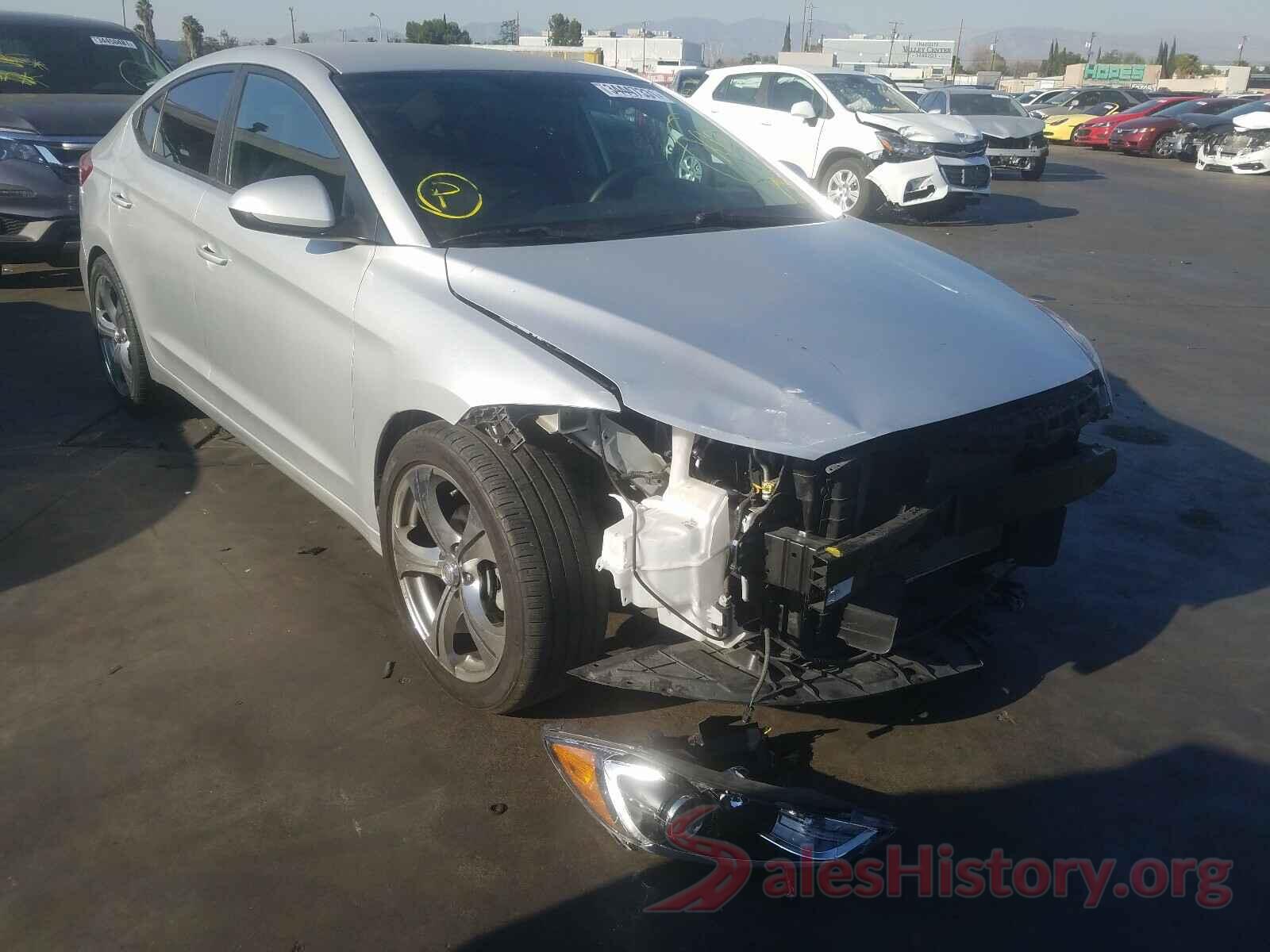 5NPD74LFXJH349935 2018 HYUNDAI ELANTRA