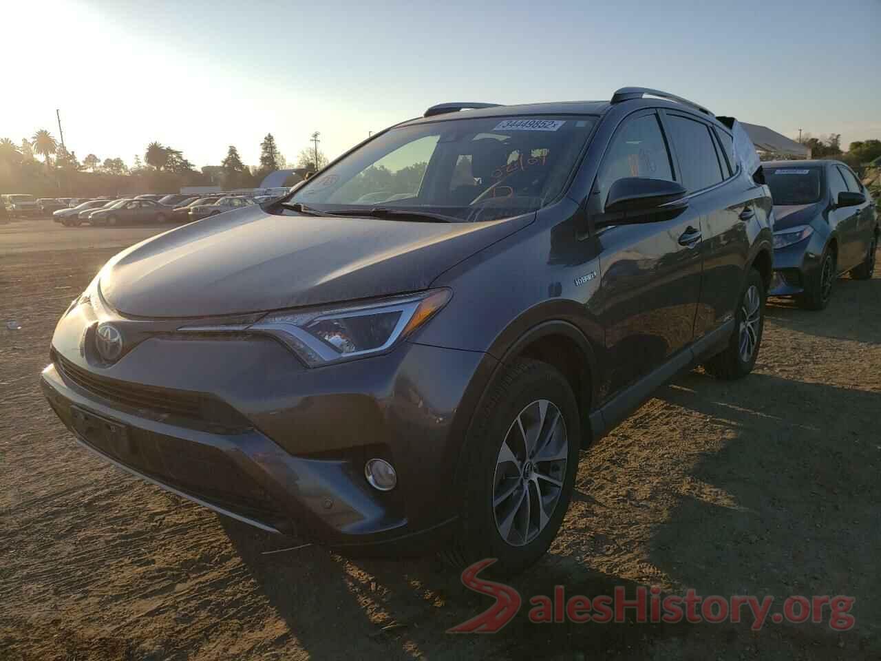 JTMRJREV4JD160373 2018 TOYOTA RAV4