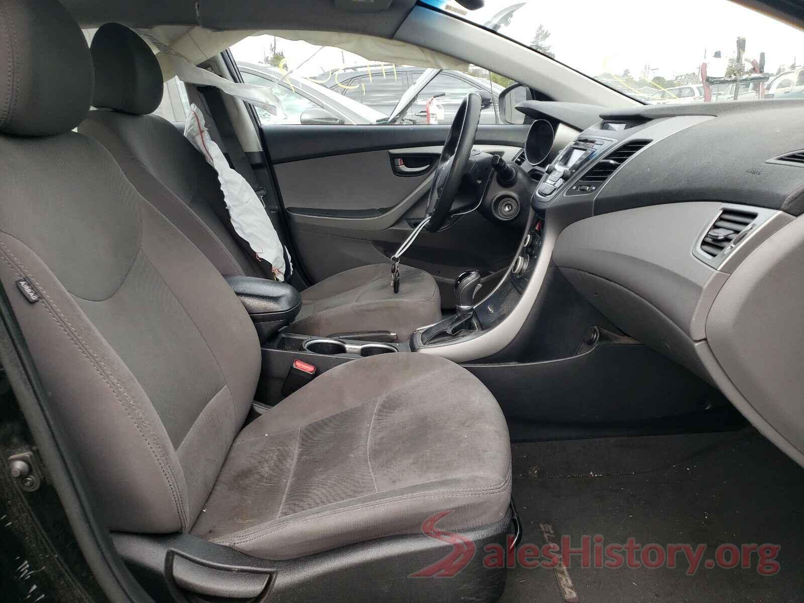 5NPDH4AE0GH761541 2016 HYUNDAI ELANTRA