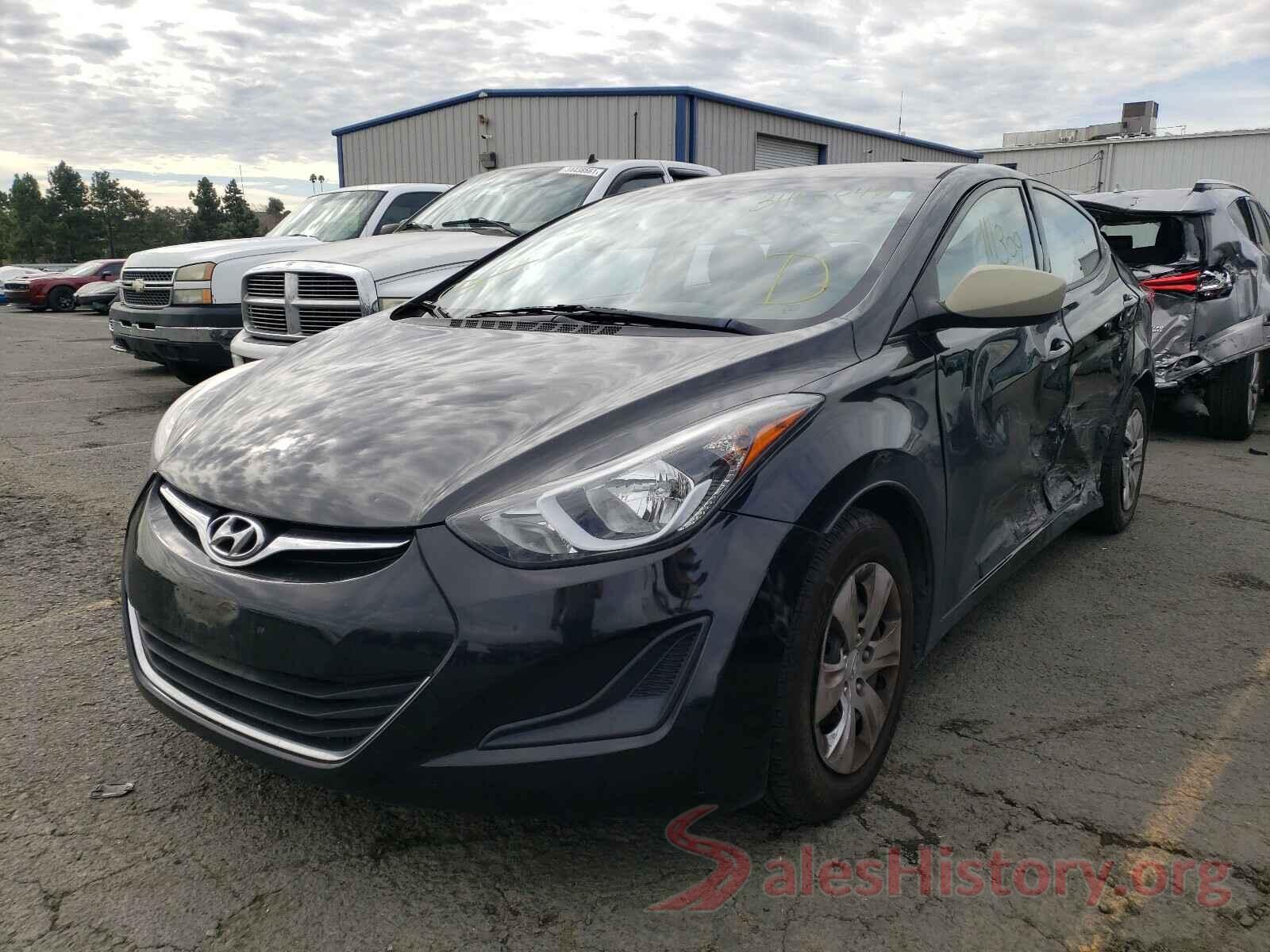 5NPDH4AE0GH761541 2016 HYUNDAI ELANTRA