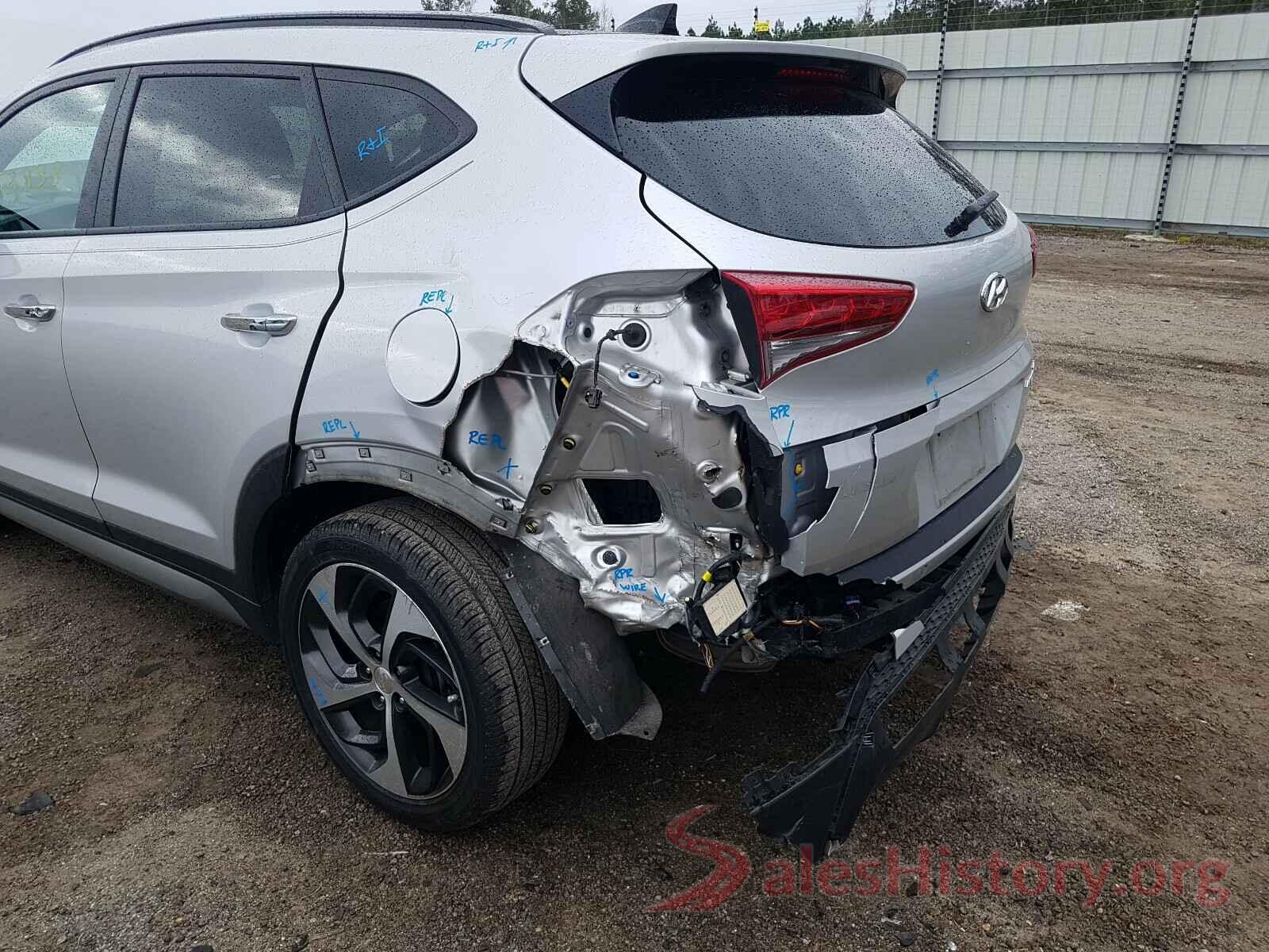 KM8J3CA23HU284401 2017 HYUNDAI TUCSON