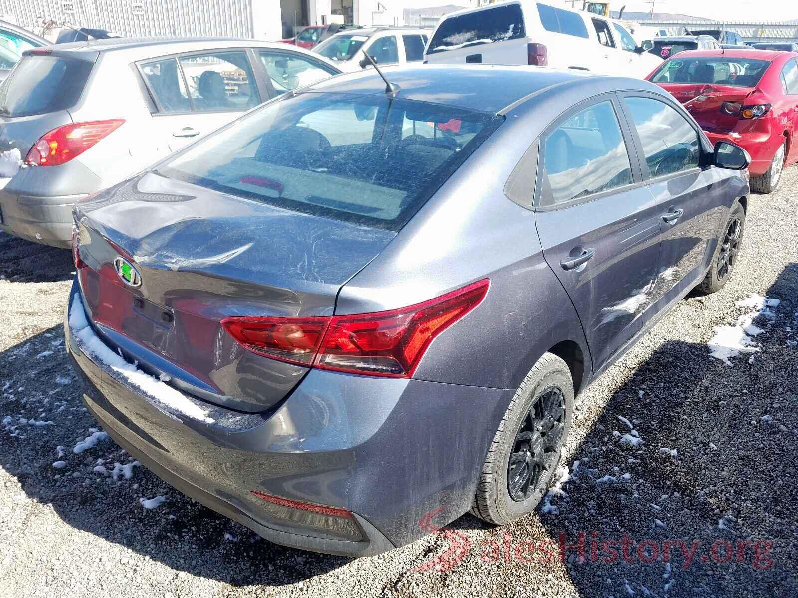 3KPC24A33JE014409 2018 HYUNDAI ACCENT