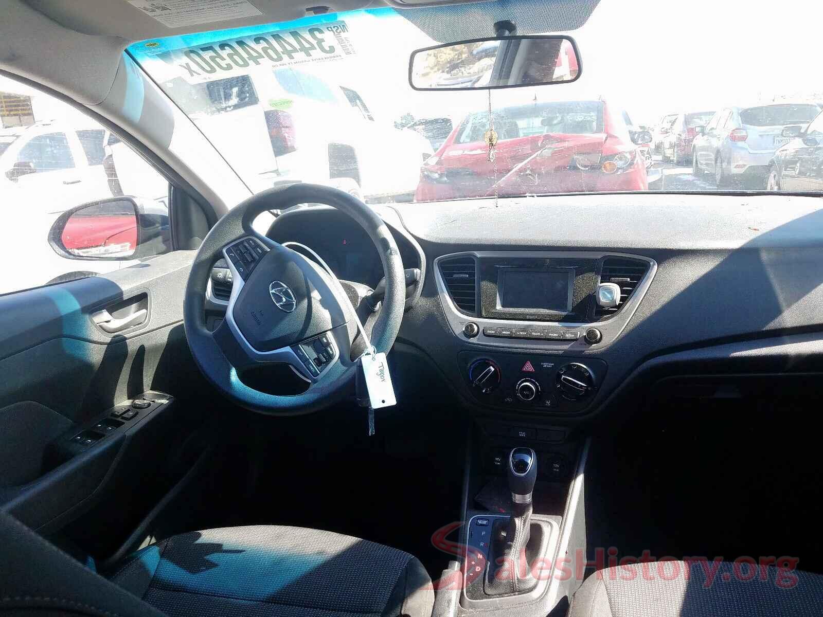 3KPC24A33JE014409 2018 HYUNDAI ACCENT