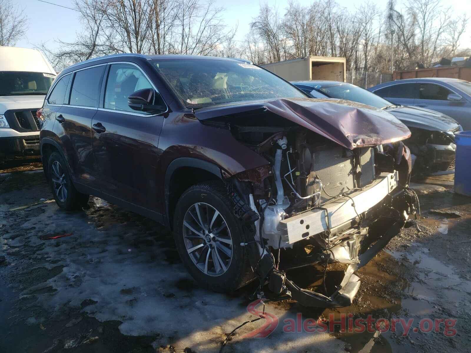 5TDJZRFH1KS994590 2019 TOYOTA HIGHLANDER