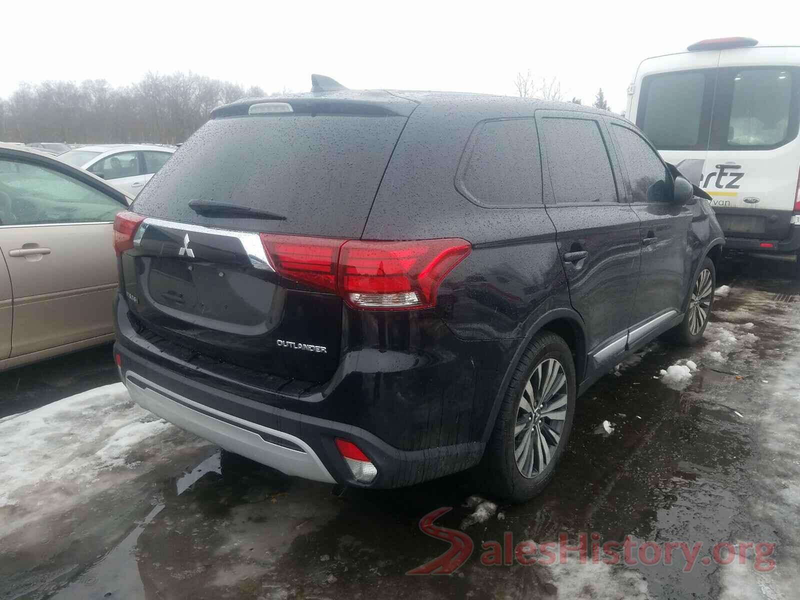 JA4AD2A39KZ005011 2019 MITSUBISHI OUTLANDER