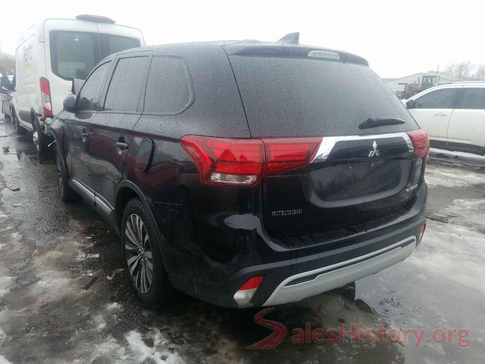 JA4AD2A39KZ005011 2019 MITSUBISHI OUTLANDER