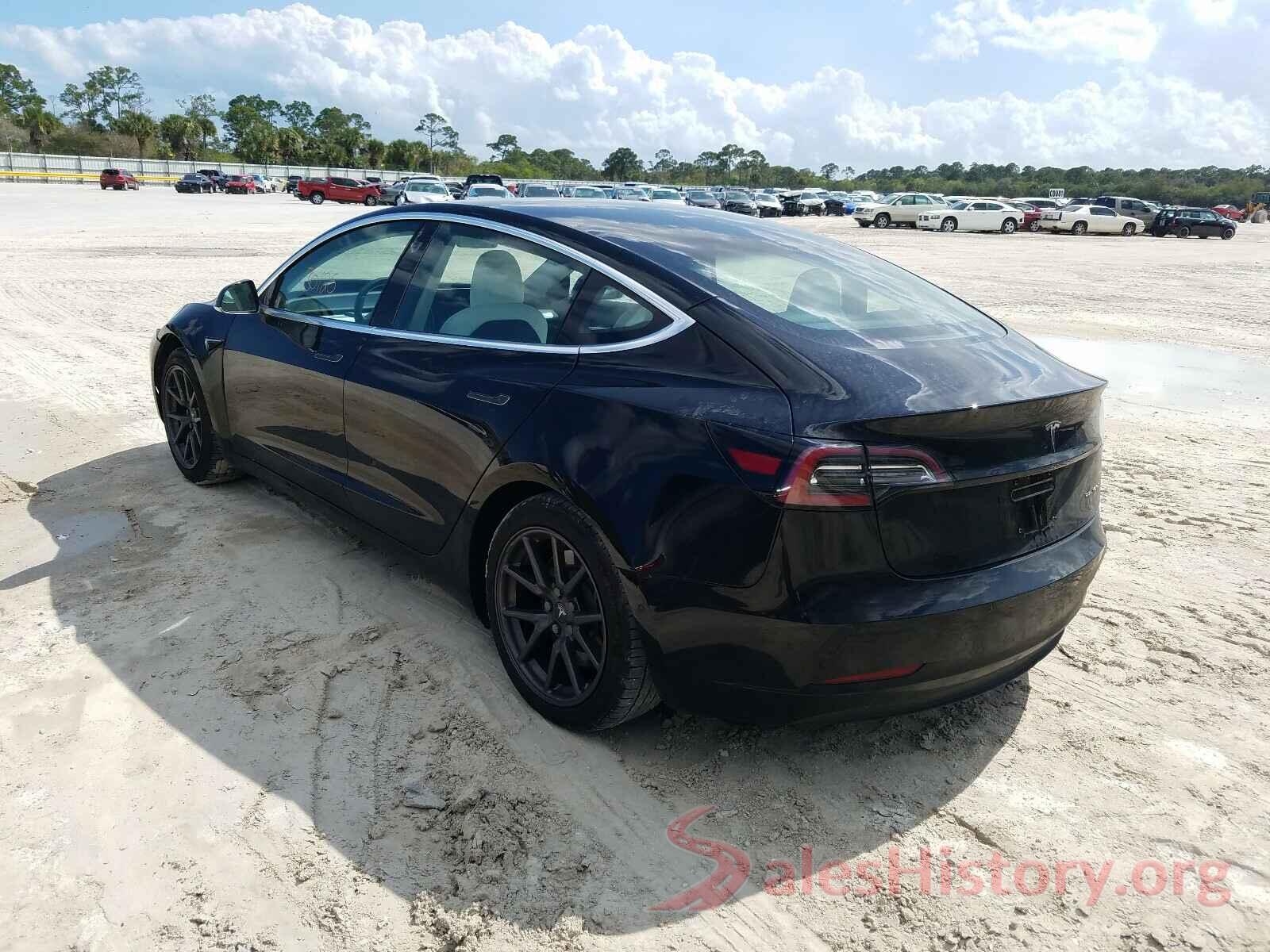 5YJ3E1EB9JF085499 2018 TESLA MODEL 3