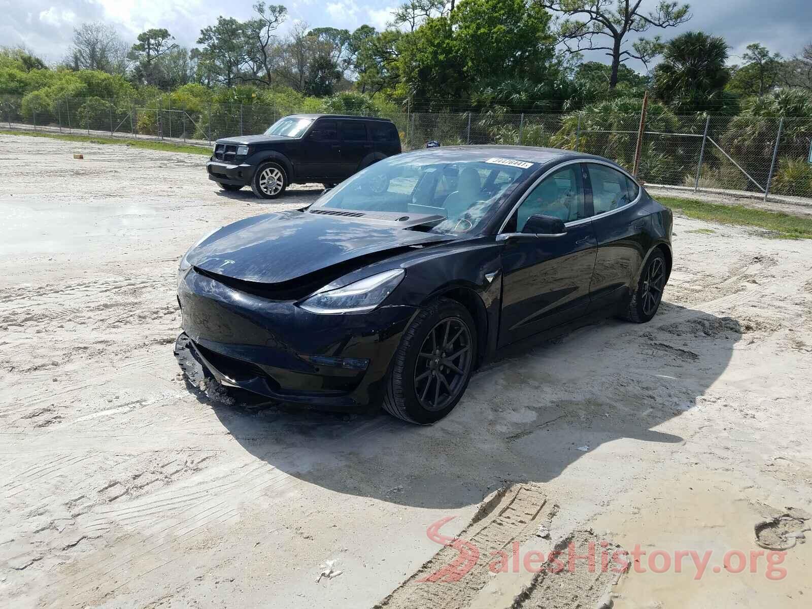 5YJ3E1EB9JF085499 2018 TESLA MODEL 3