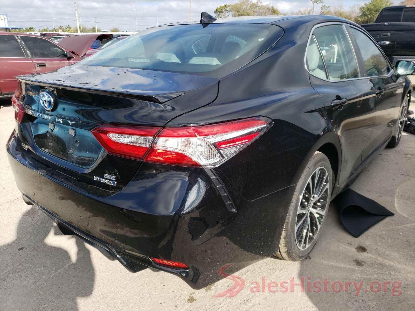 4T1J31AK2LU545031 2020 TOYOTA CAMRY