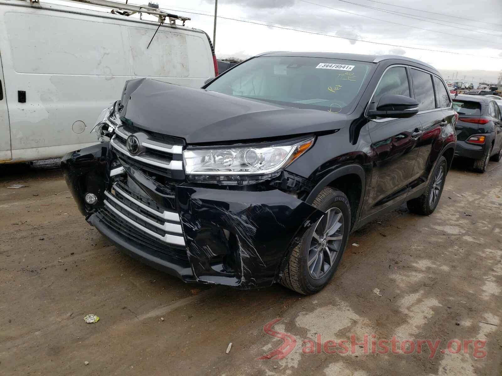 5TDKZRFH4KS560894 2019 TOYOTA HIGHLANDER