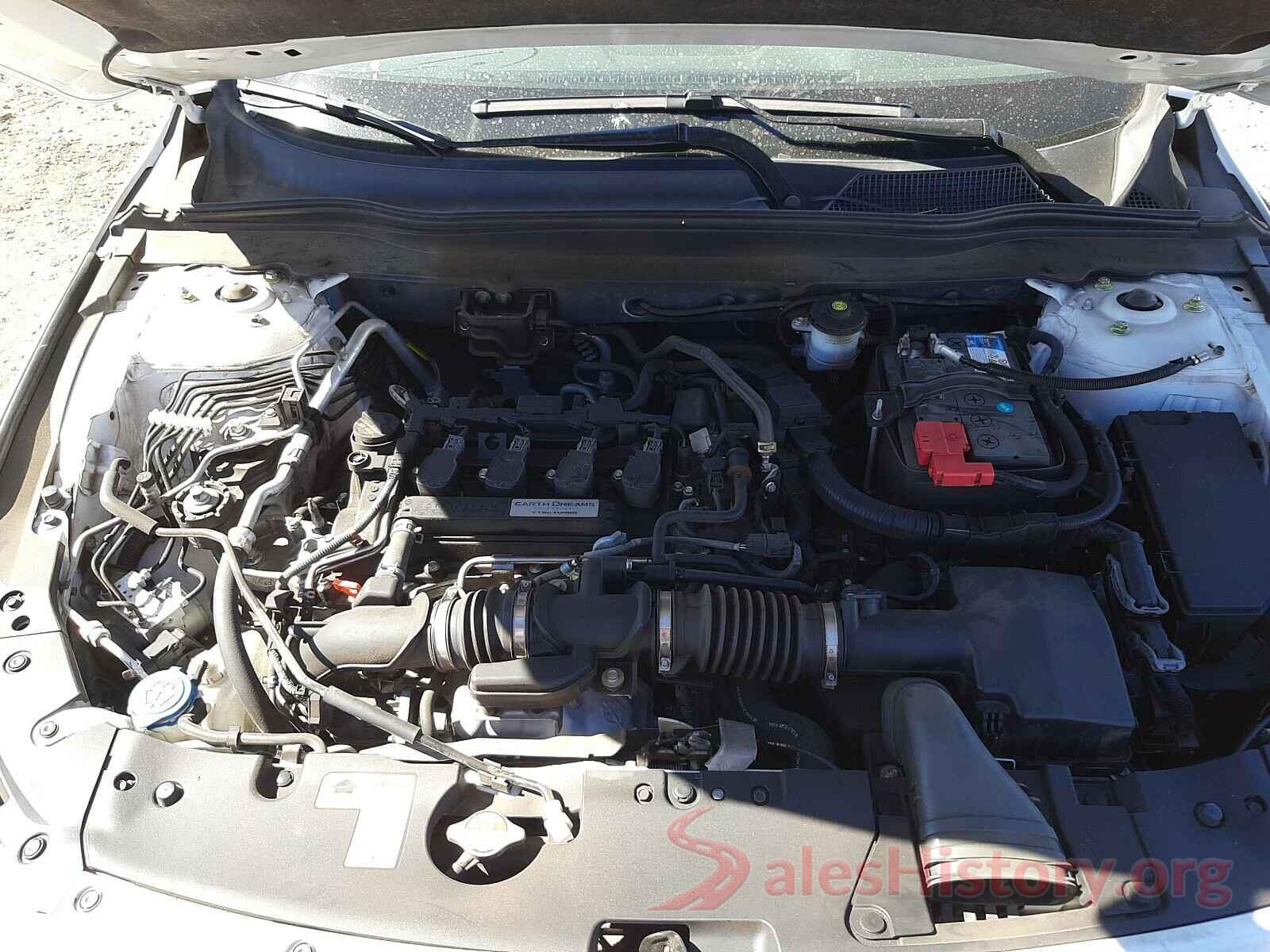 1HGCV1F30JA204705 2018 HONDA ACCORD