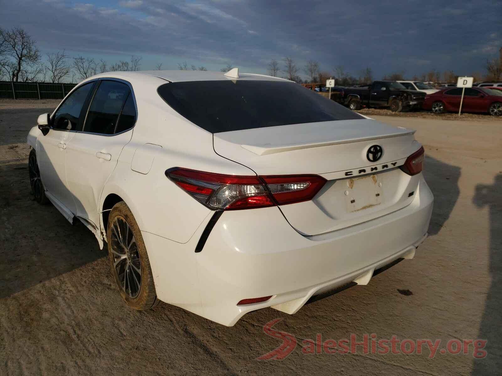 4T1B11HKXKU765502 2019 TOYOTA CAMRY