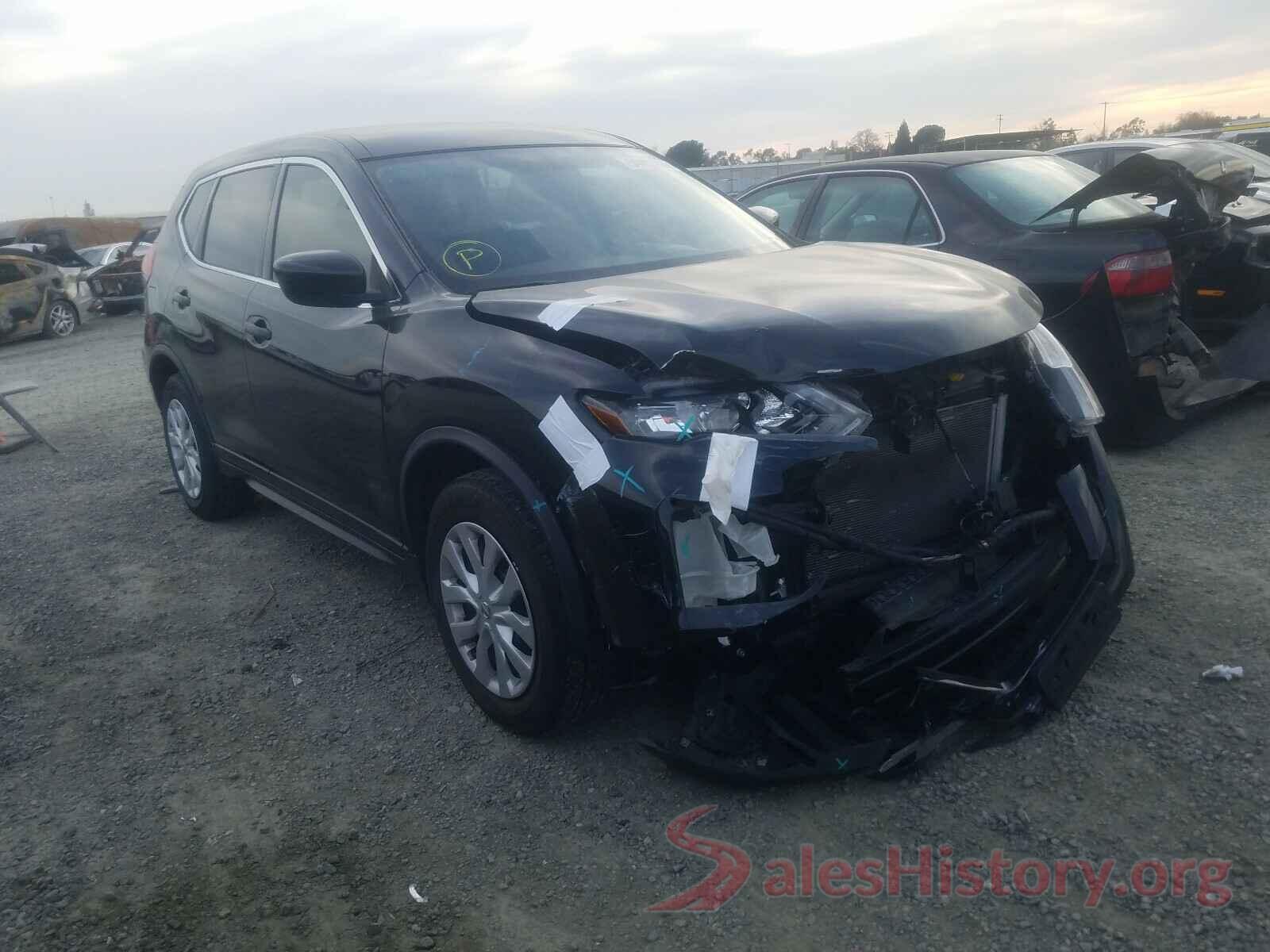 KNMAT2MT8JP619093 2018 NISSAN ROGUE