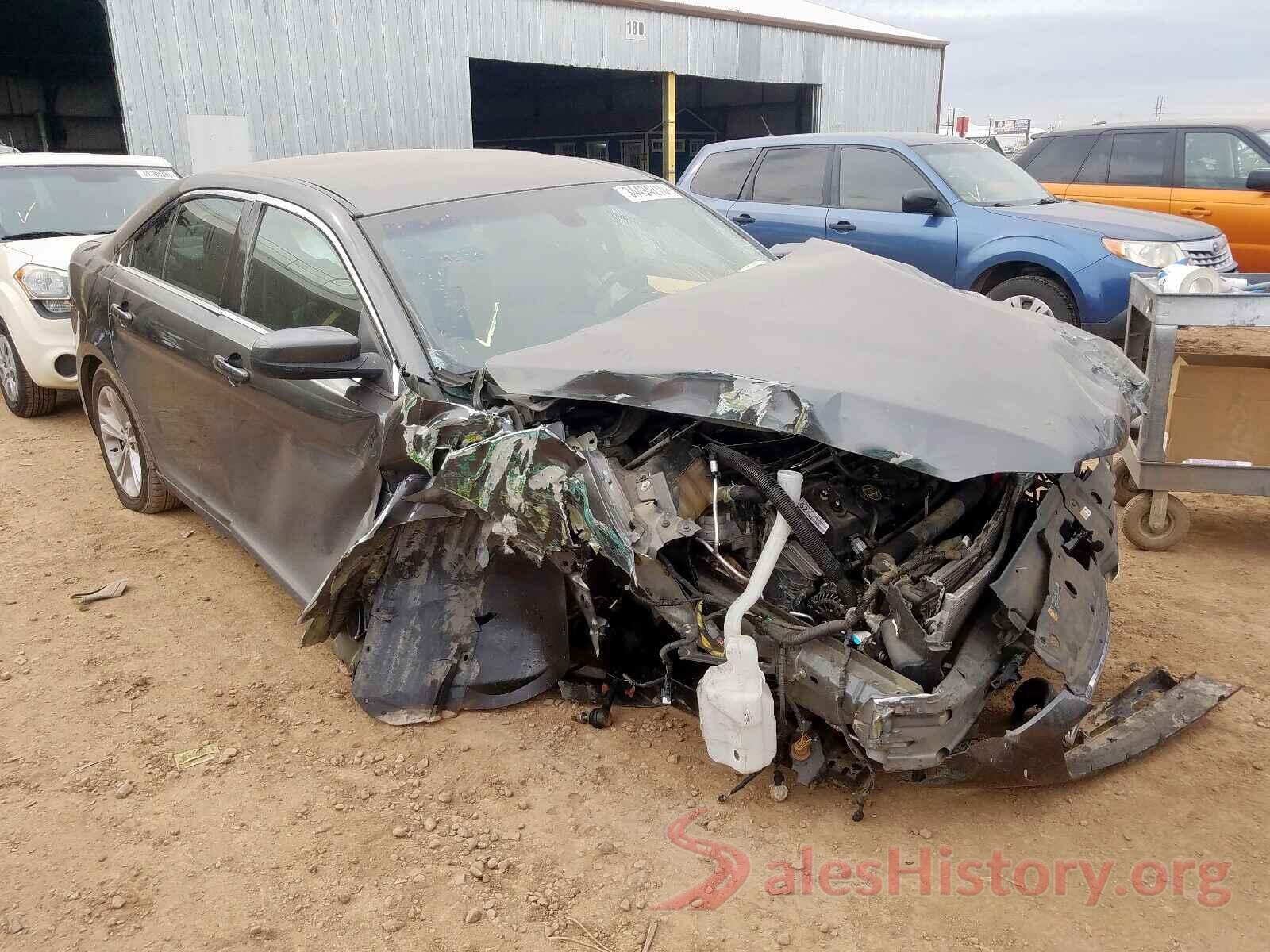 1FAHP2E8XGG141772 2016 FORD TAURUS