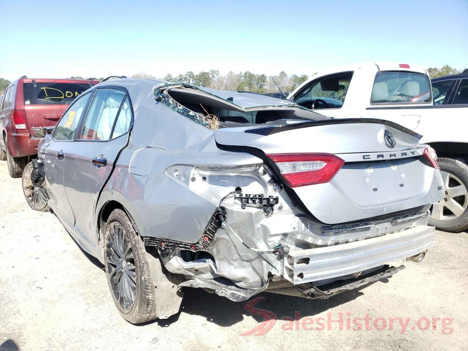 4T1G11AK3LU345386 2020 TOYOTA CAMRY