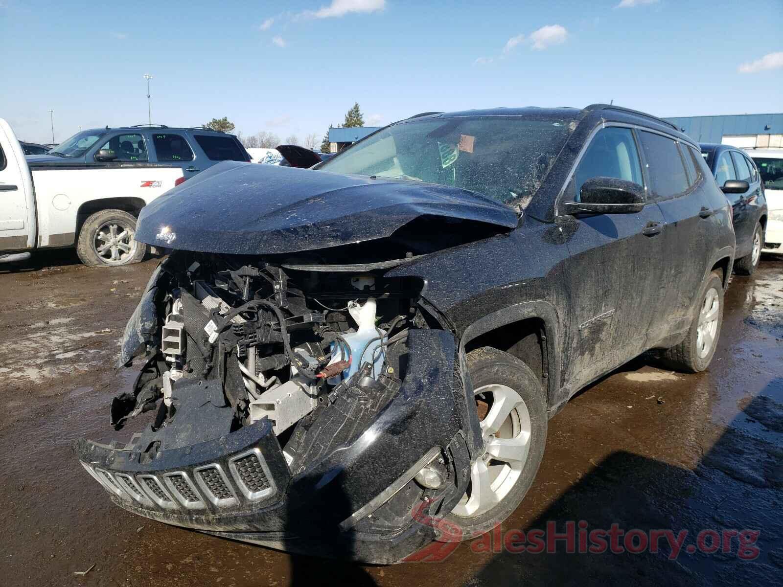 3C4NJDBB8JT423020 2018 JEEP COMPASS