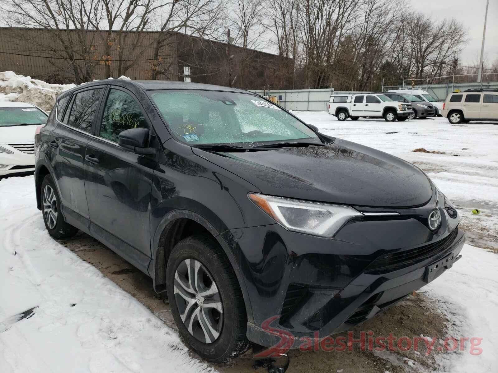 2T3BFREV1JW852872 2018 TOYOTA RAV4