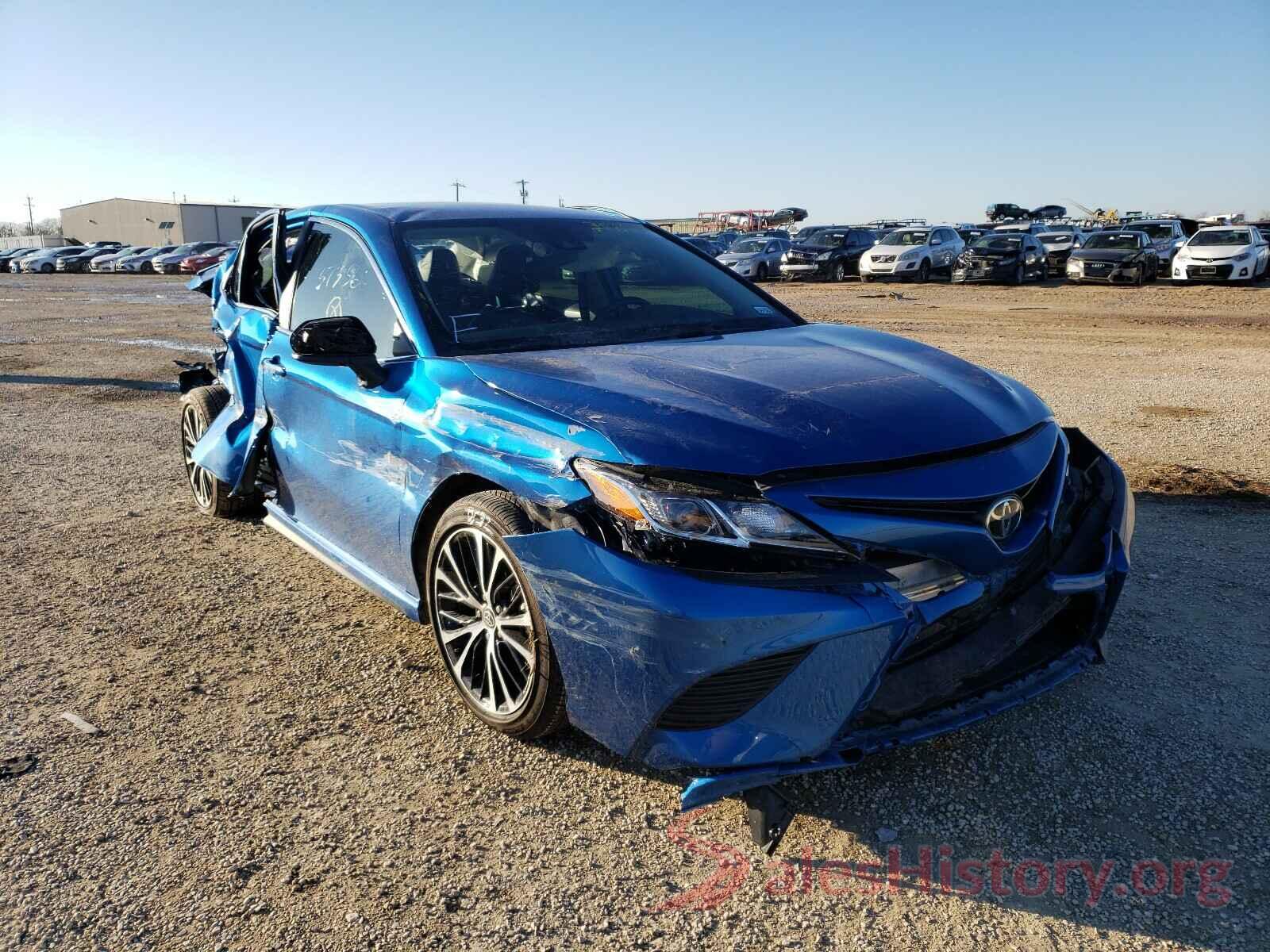 4T1G11AK2LU373566 2020 TOYOTA CAMRY