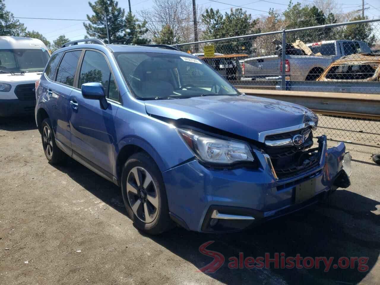 JF2SJAGC4JH412860 2018 SUBARU FORESTER