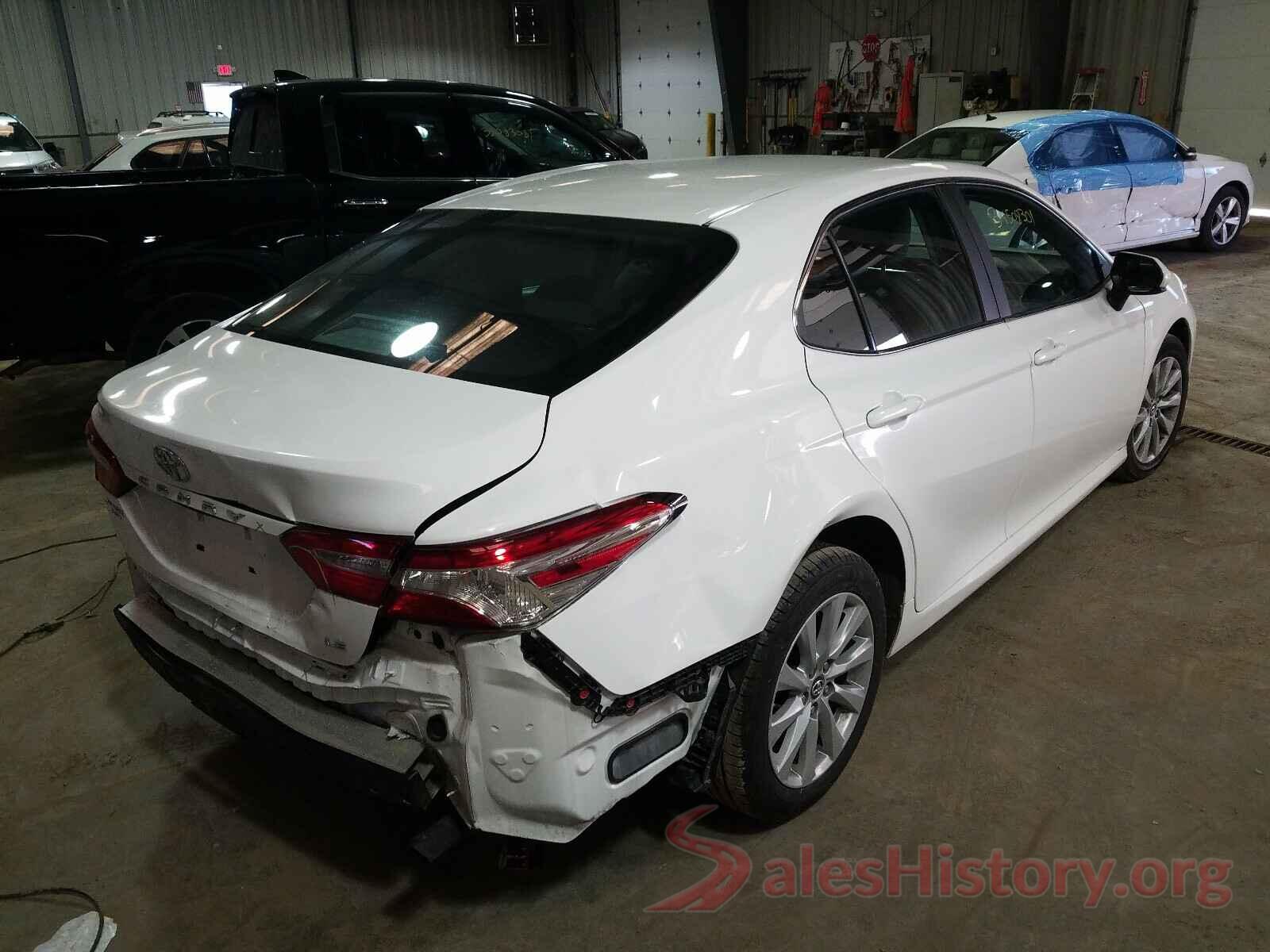 4T1B11HK1JU519338 2018 TOYOTA CAMRY