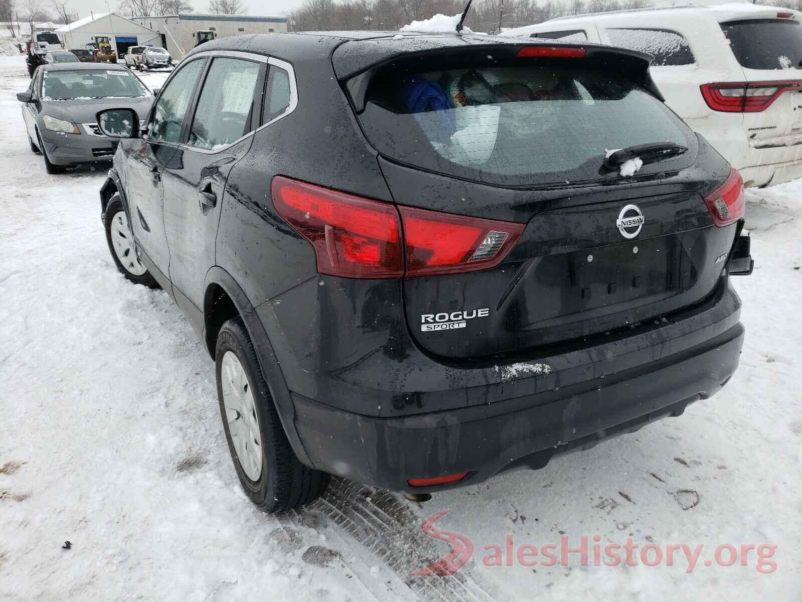 JN1BJ1CR8JW255972 2018 NISSAN ROGUE