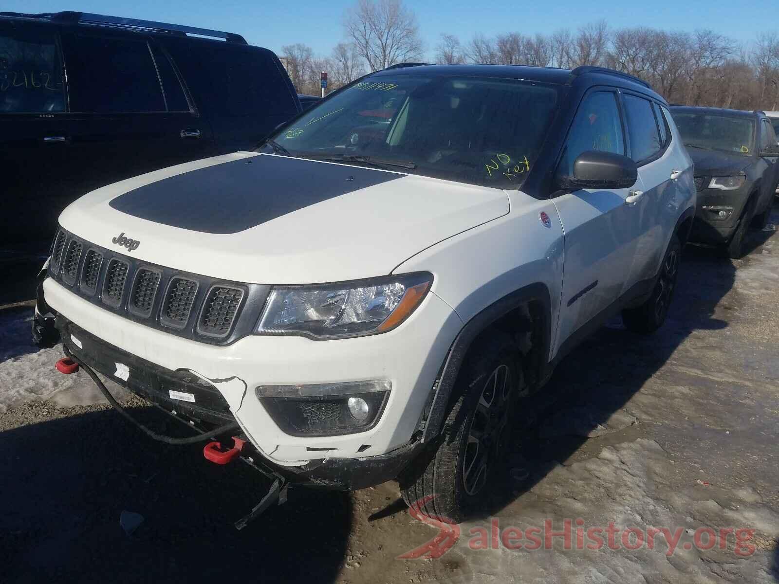 3C4NJDDB9KT721266 2019 JEEP COMPASS