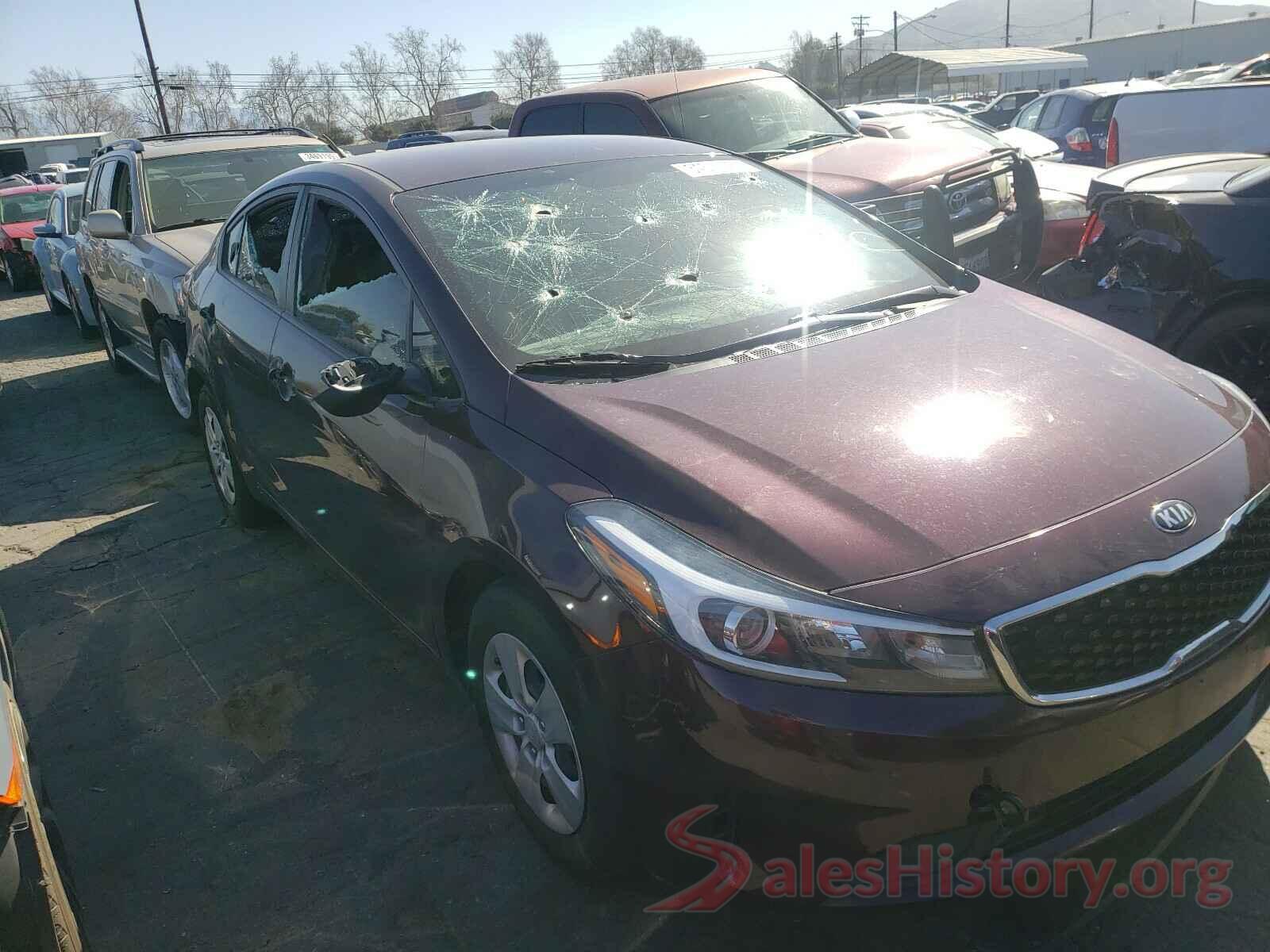 3KPFL4A71JE206487 2018 KIA FORTE