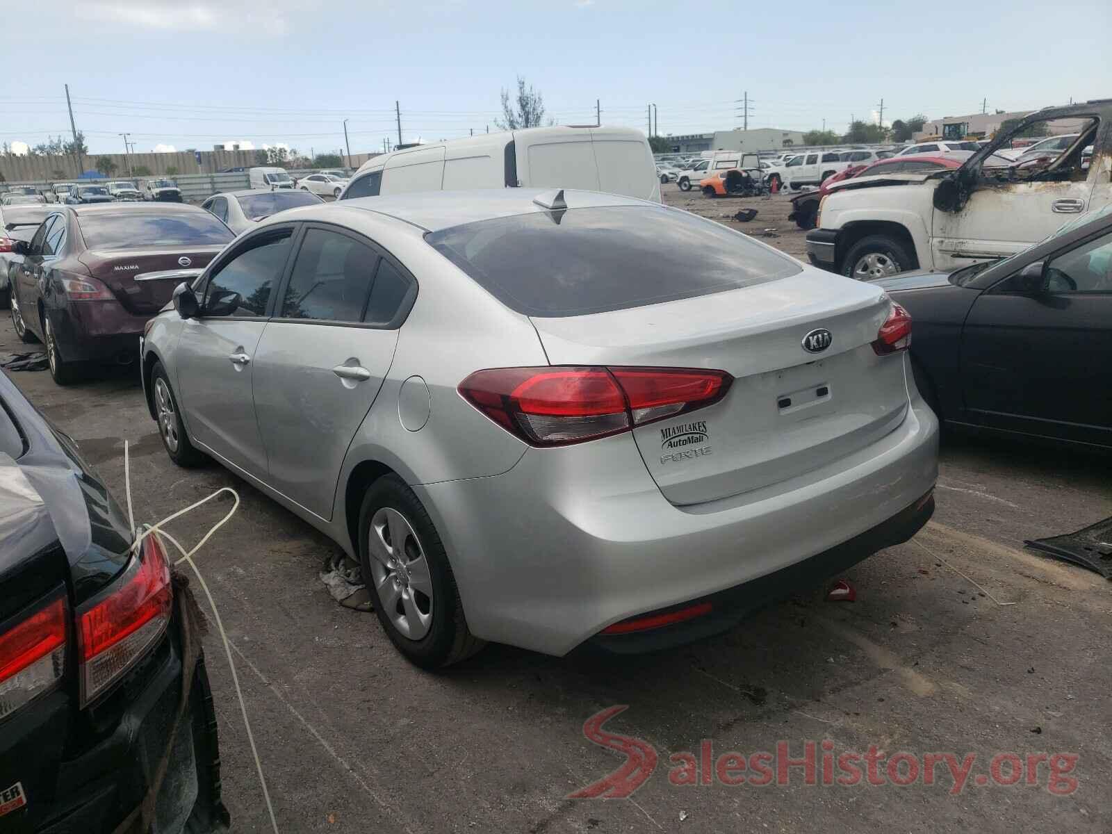 3KPFL4A72JE236596 2018 KIA FORTE