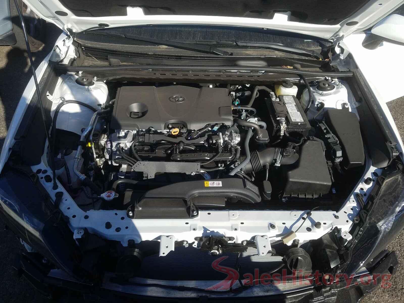 4T1G11AK2MU512323 2021 TOYOTA CAMRY