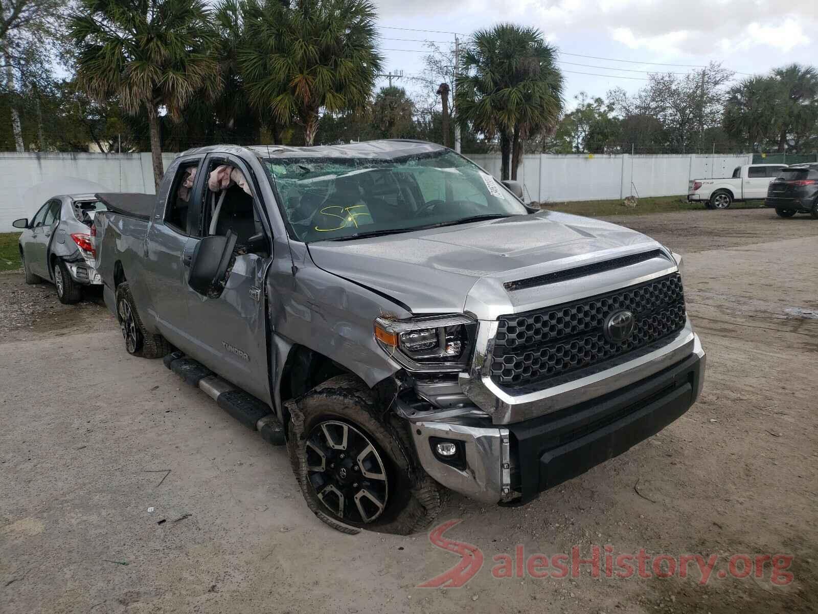 5TFUY5F11JX727258 2018 TOYOTA TUNDRA