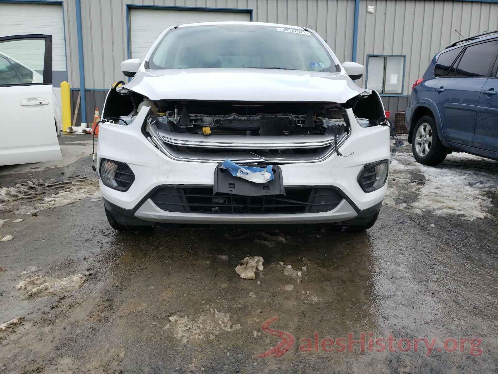 1FMCU9GD9HUA99545 2017 FORD ESCAPE