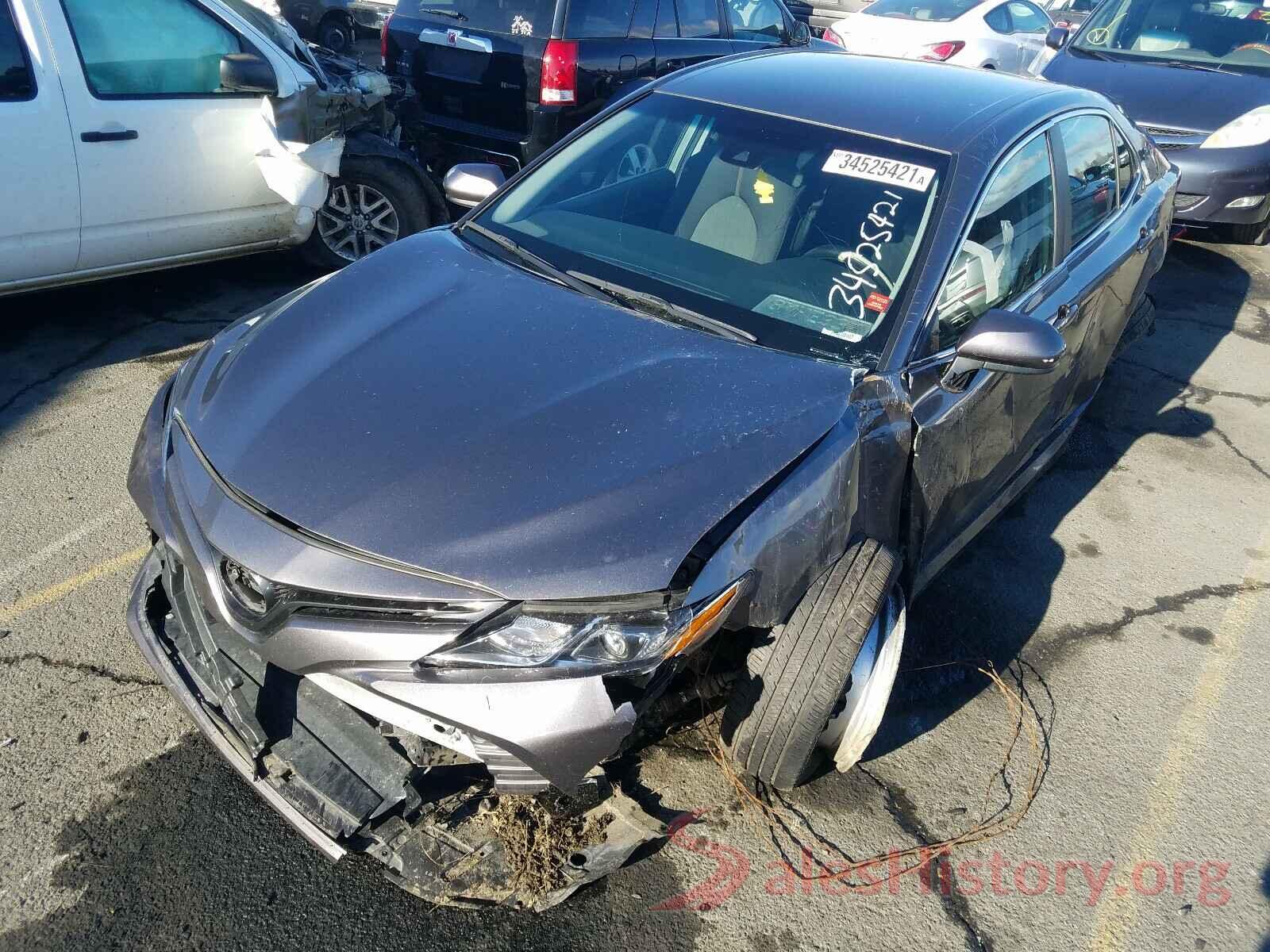 4T1B11HK1JU514611 2018 TOYOTA CAMRY