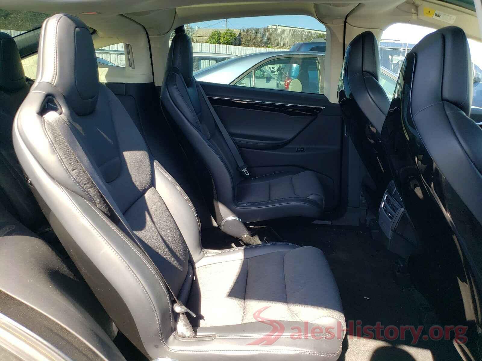 5YJXCBE24GF017018 2016 TESLA MODEL X