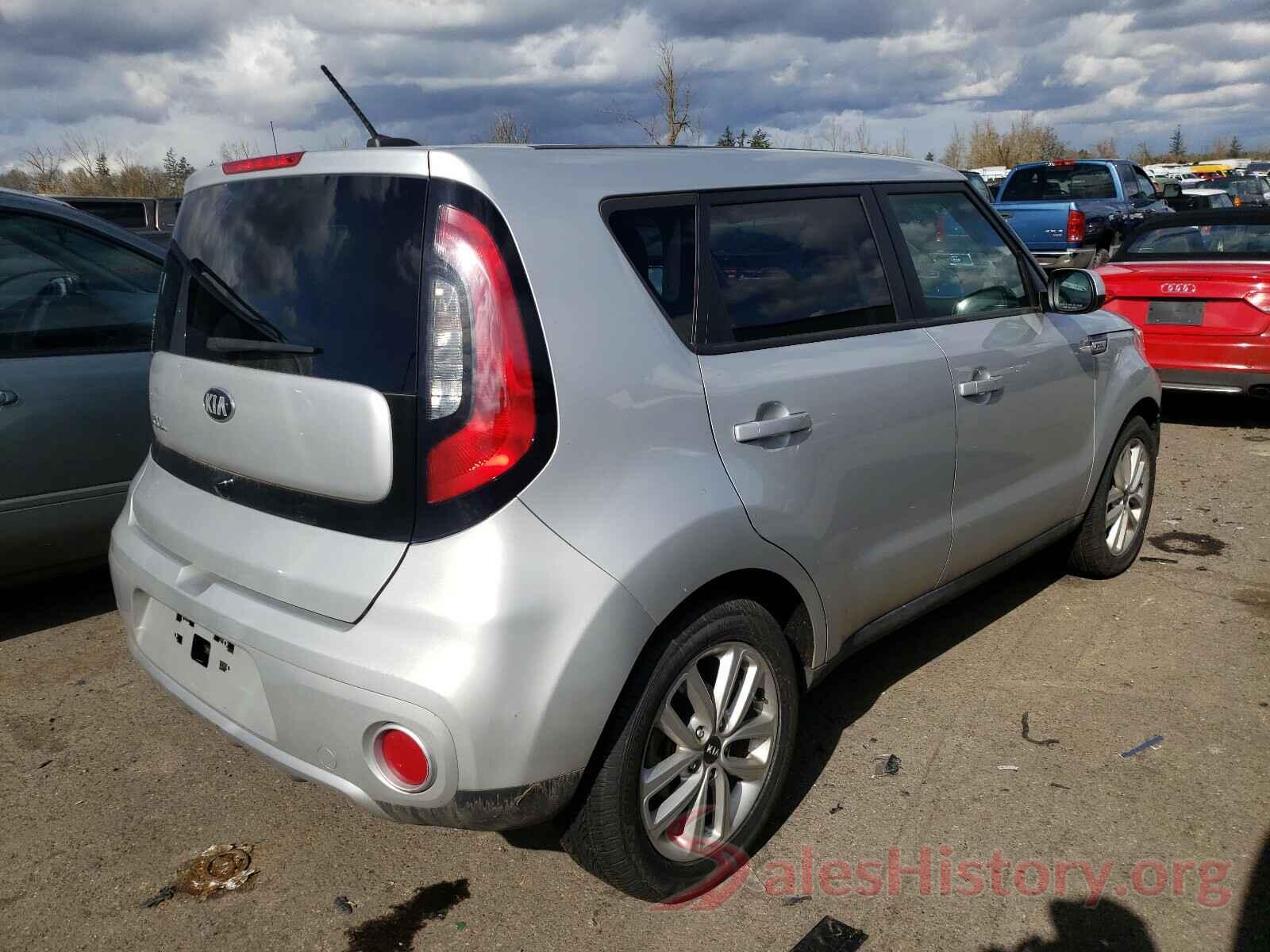 KNDJP3A59J7571927 2018 KIA SOUL