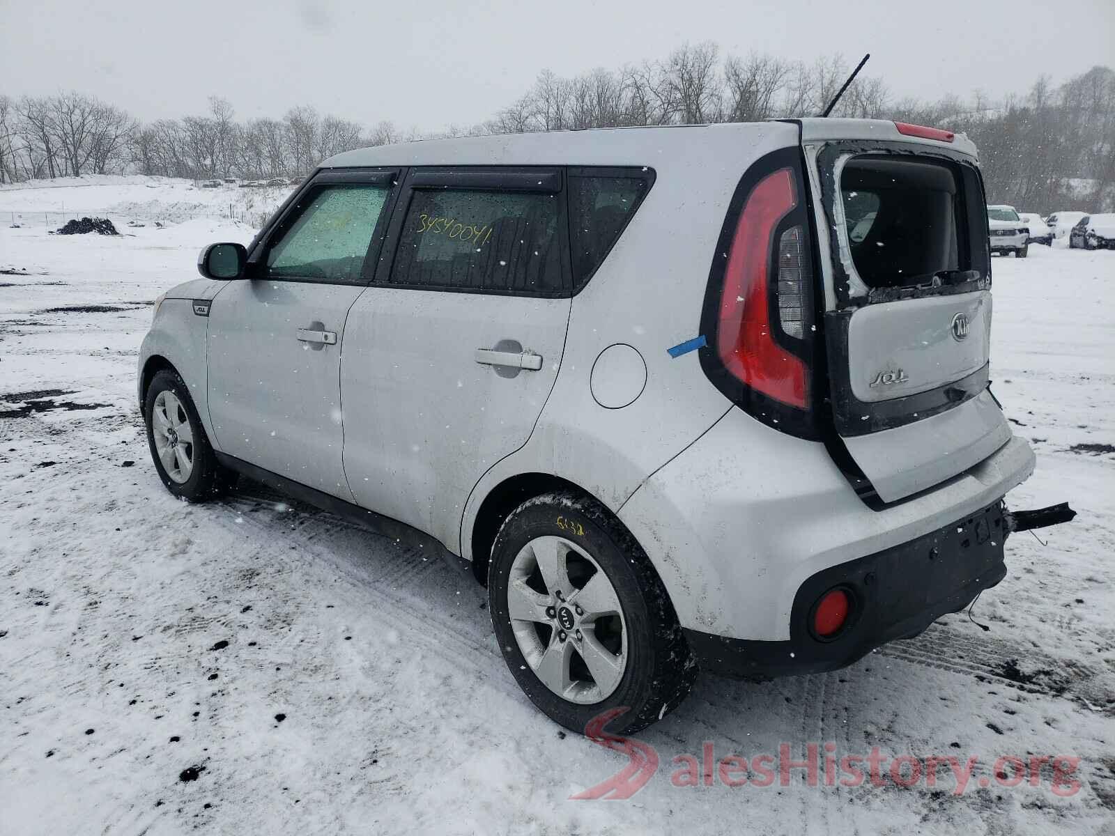 KNDJN2A28J7506122 2018 KIA SOUL