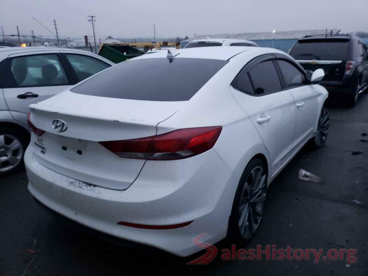 5NPD74LFXHH165413 2017 HYUNDAI ELANTRA