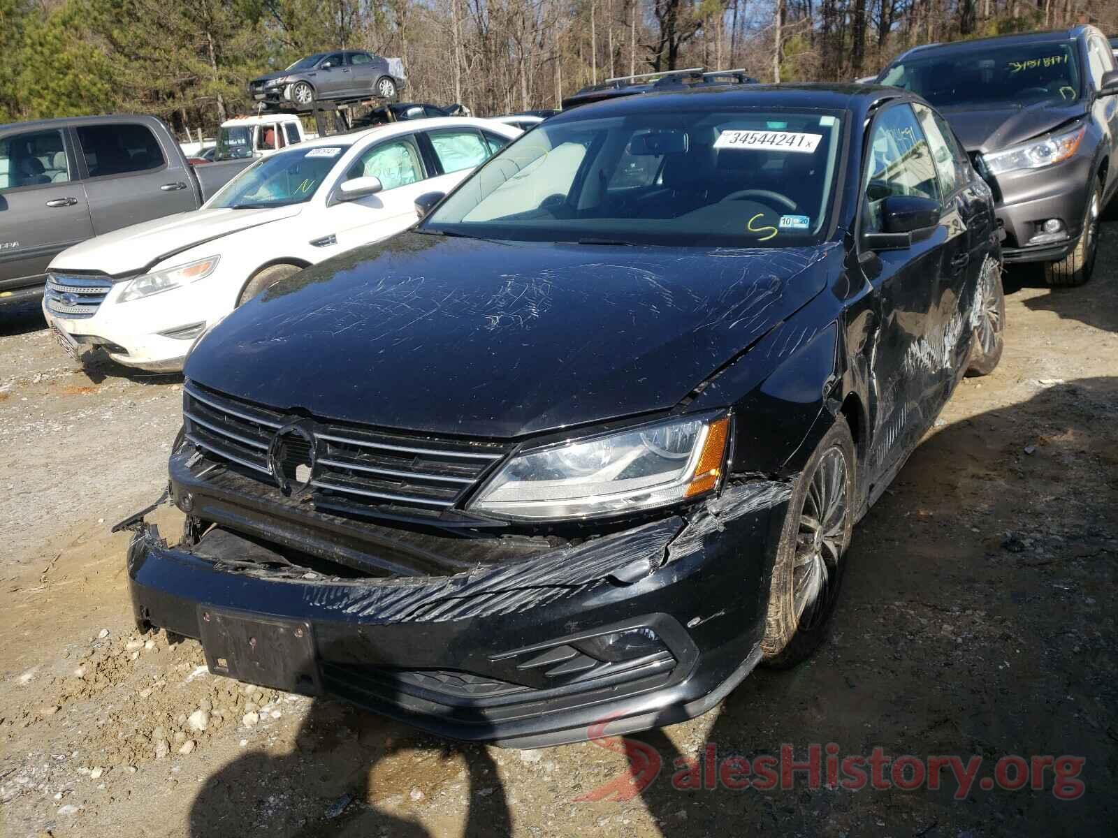 3VWDB7AJ5JM245898 2018 VOLKSWAGEN JETTA