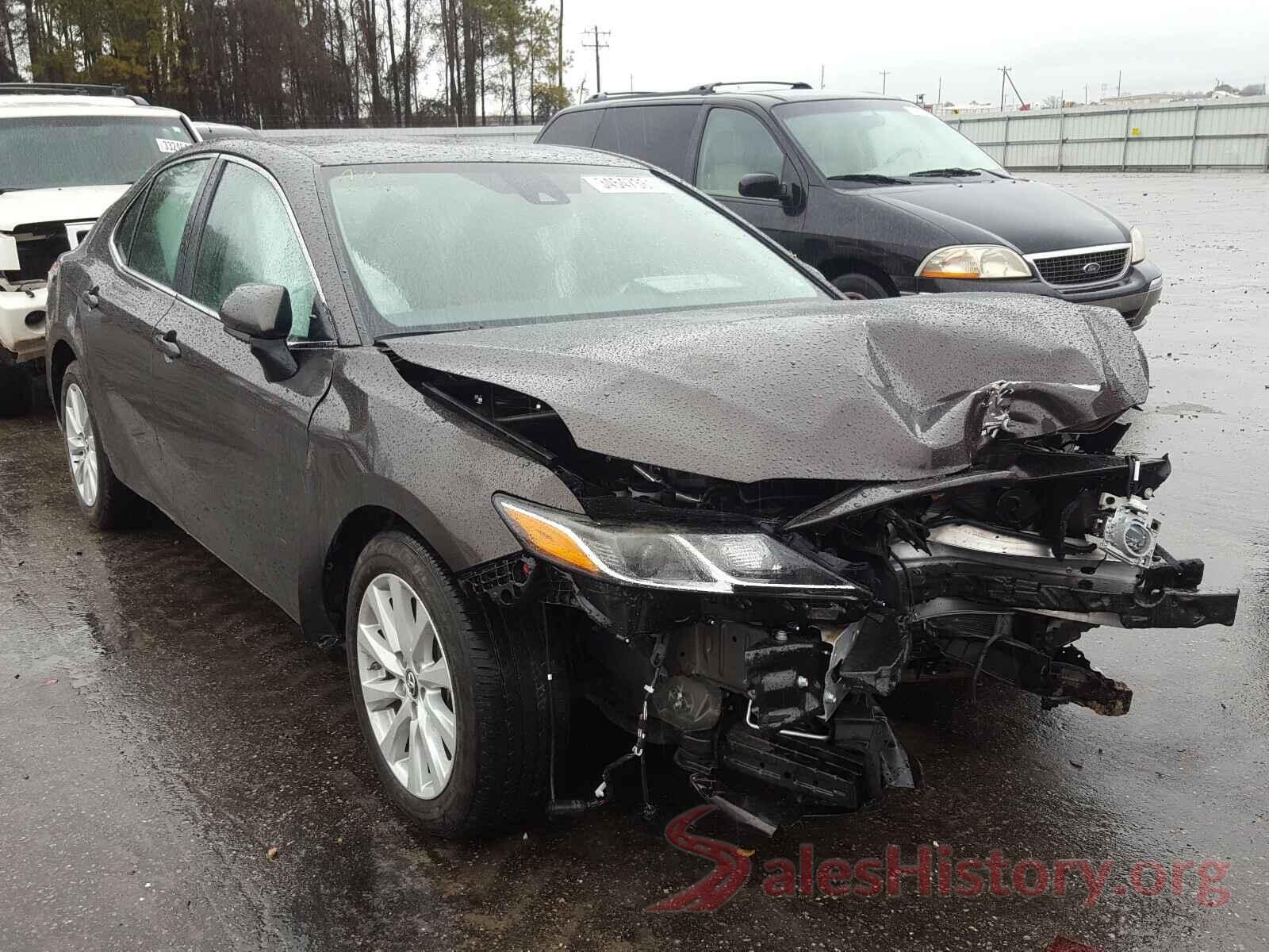 4T1B11HK0KU768960 2019 TOYOTA CAMRY