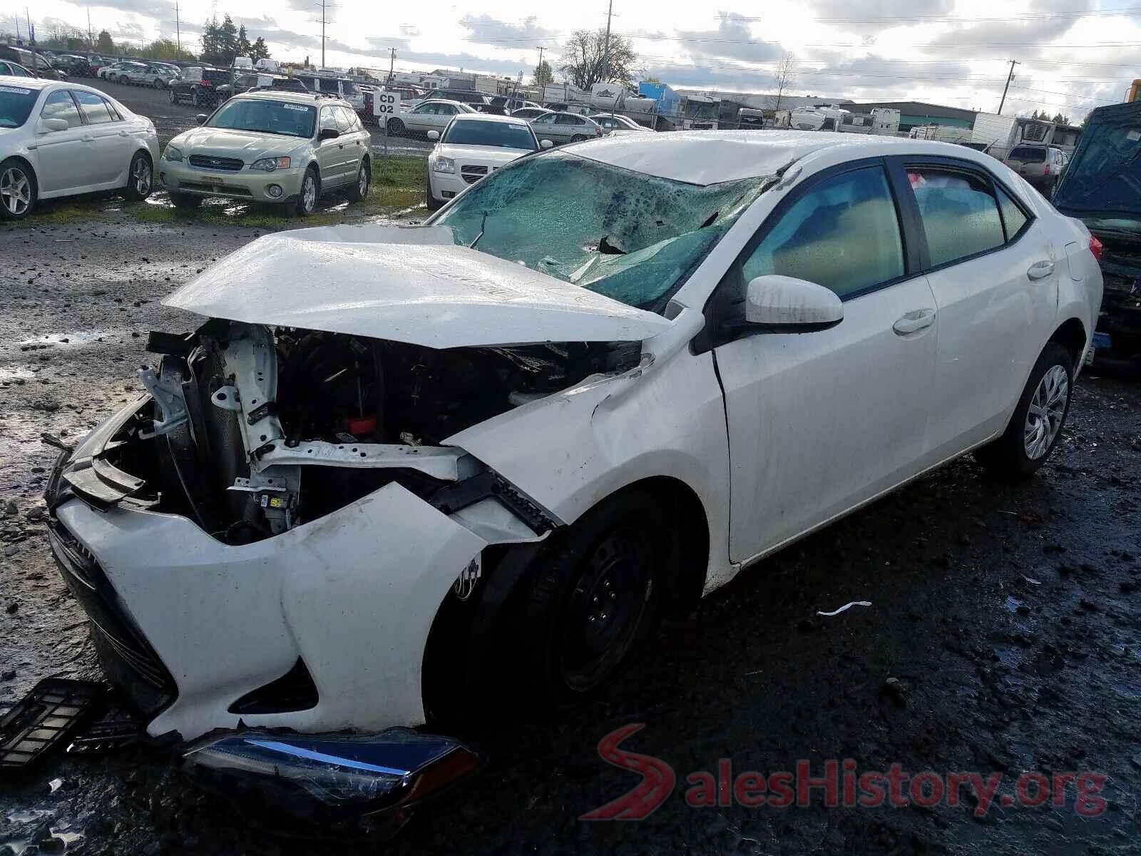 2T1BURHE8JC051139 2018 TOYOTA COROLLA