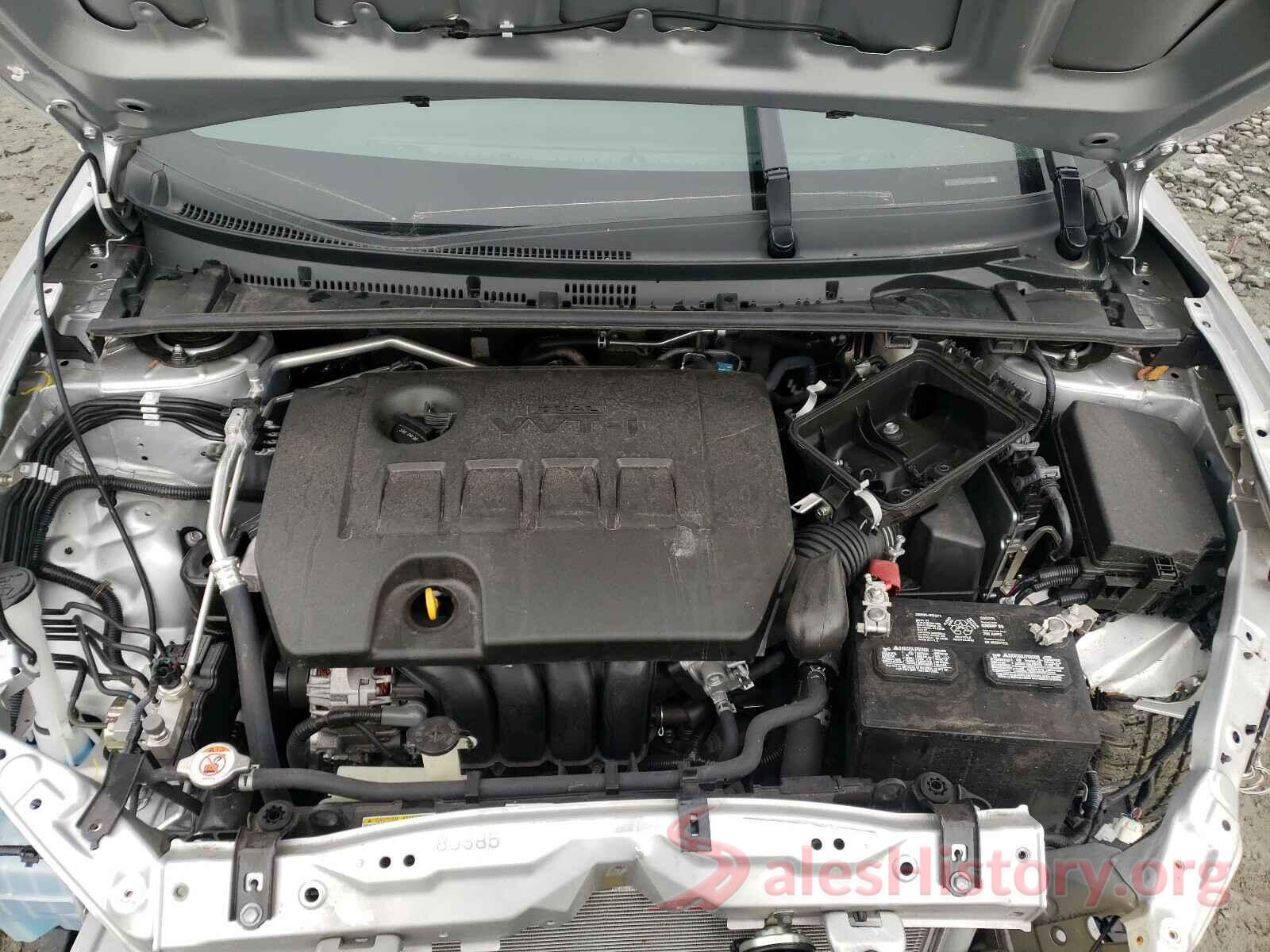 2T1BURHE8JC002202 2018 TOYOTA COROLLA