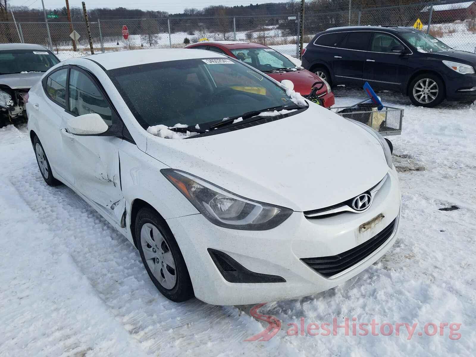 5NPDH4AE0GH685951 2016 HYUNDAI ELANTRA